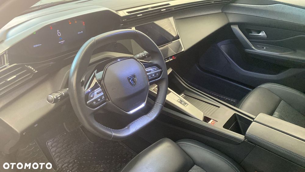 Peugeot 308 1.5 BlueHDi Allure S&S EAT8 - 10