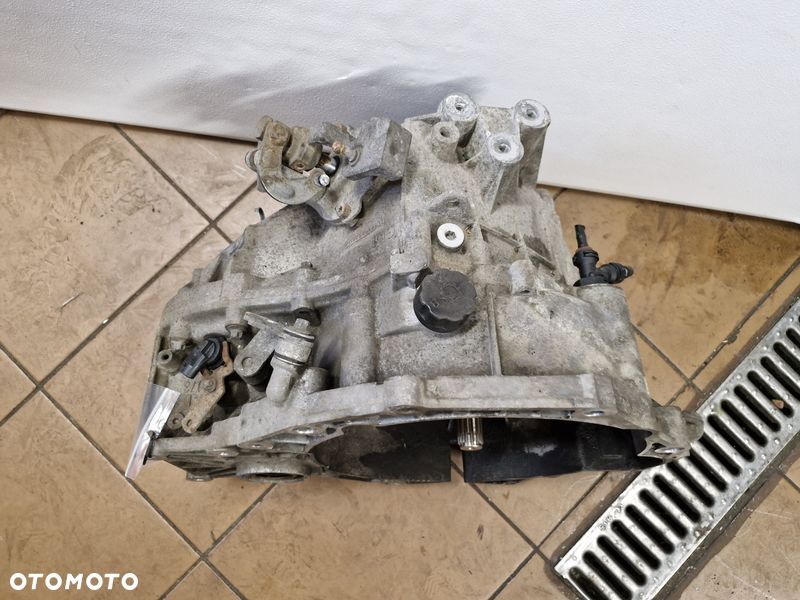 chevrolet hhr 2.4 b skrzynia biegów manual 5b 61yec yec f23 5495775 - 4