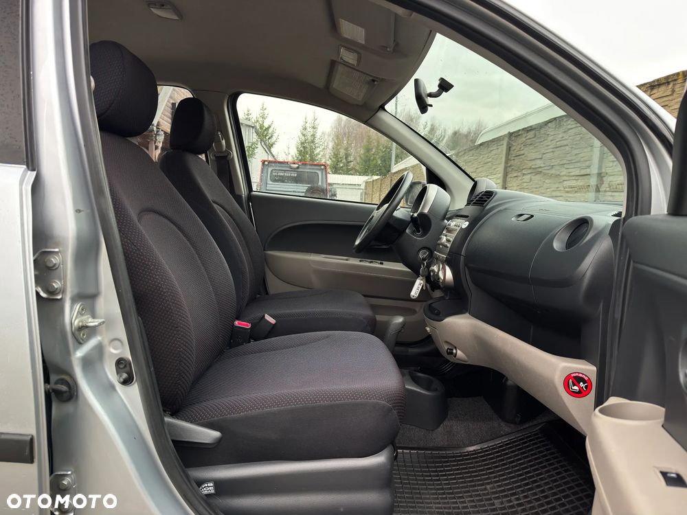 Daihatsu Sirion 1.3 - 14