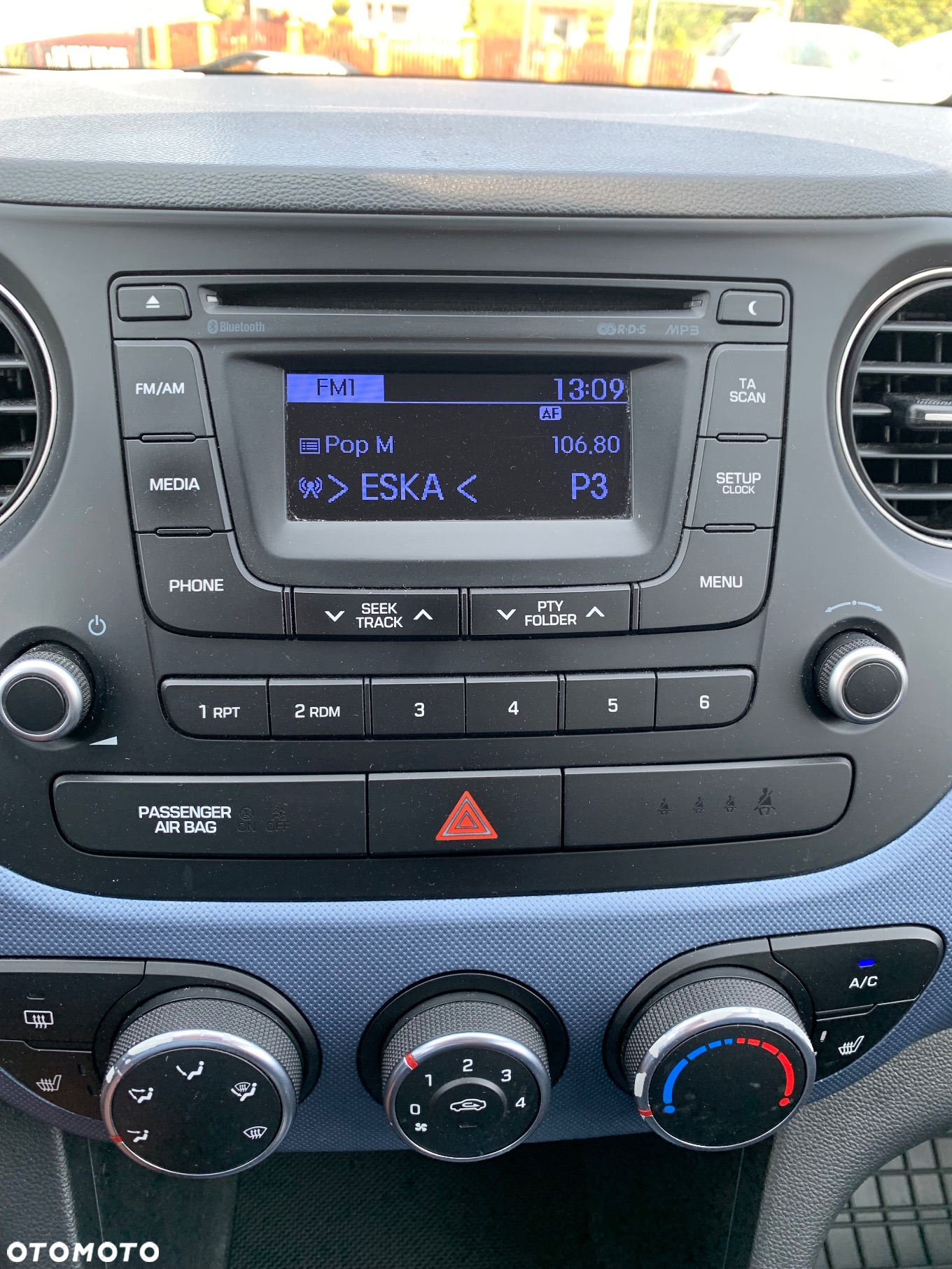 Hyundai i10 1.0 BlueDrive Comfort - 10
