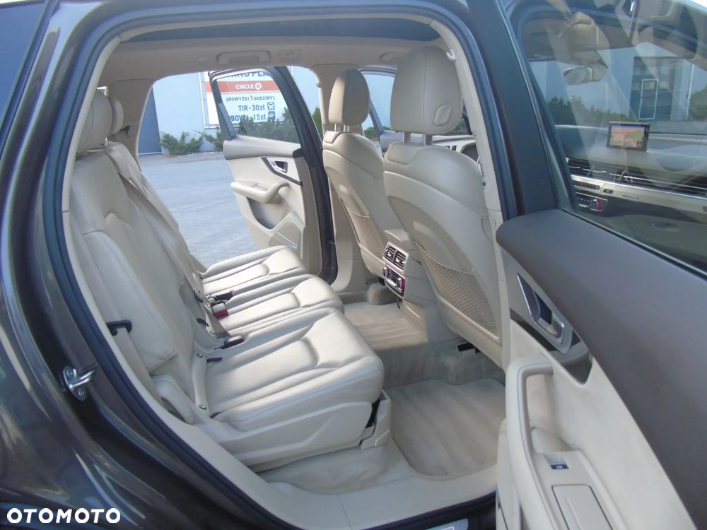 Audi Q7 3.0 TDI Quattro Tiptronic - 22