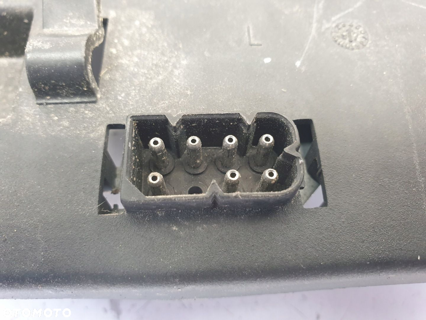 BMW E39 sedan WKŁAD TYLNEJ LAMPY Lewy tył kierowcy 8363565 - 2