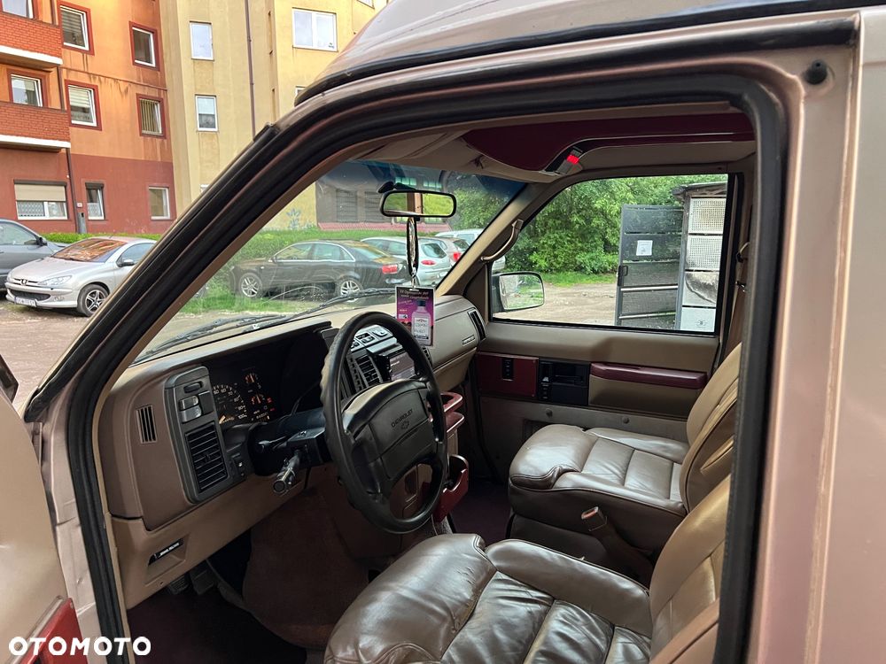 Chevrolet Astro 4.3i V6 - 18