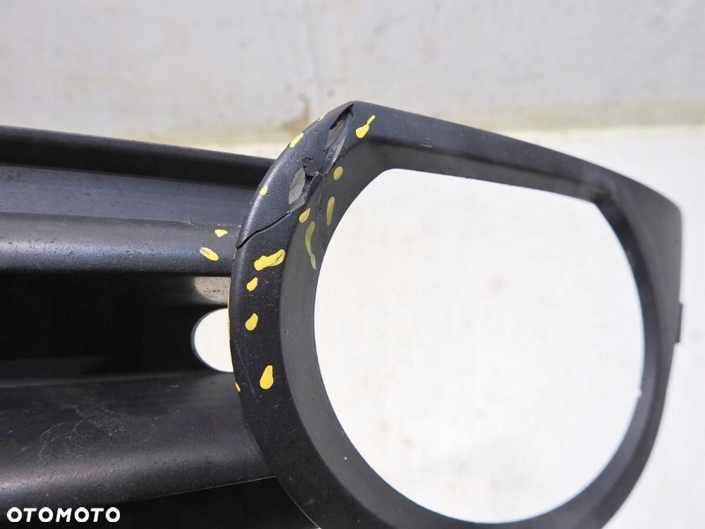 KRATKA ZDERZAKA LEWA AUDI A3 8P 8P4807681B - 4