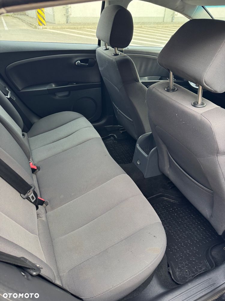 Seat Leon 2.0 TDI Reference - 9