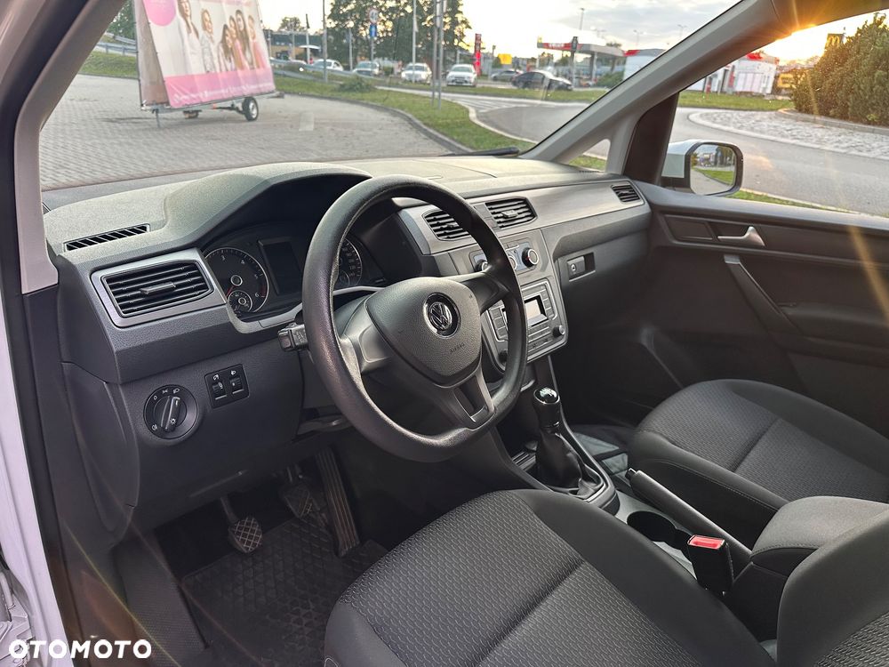 Volkswagen Caddy 2.0 TDI Highline - 22