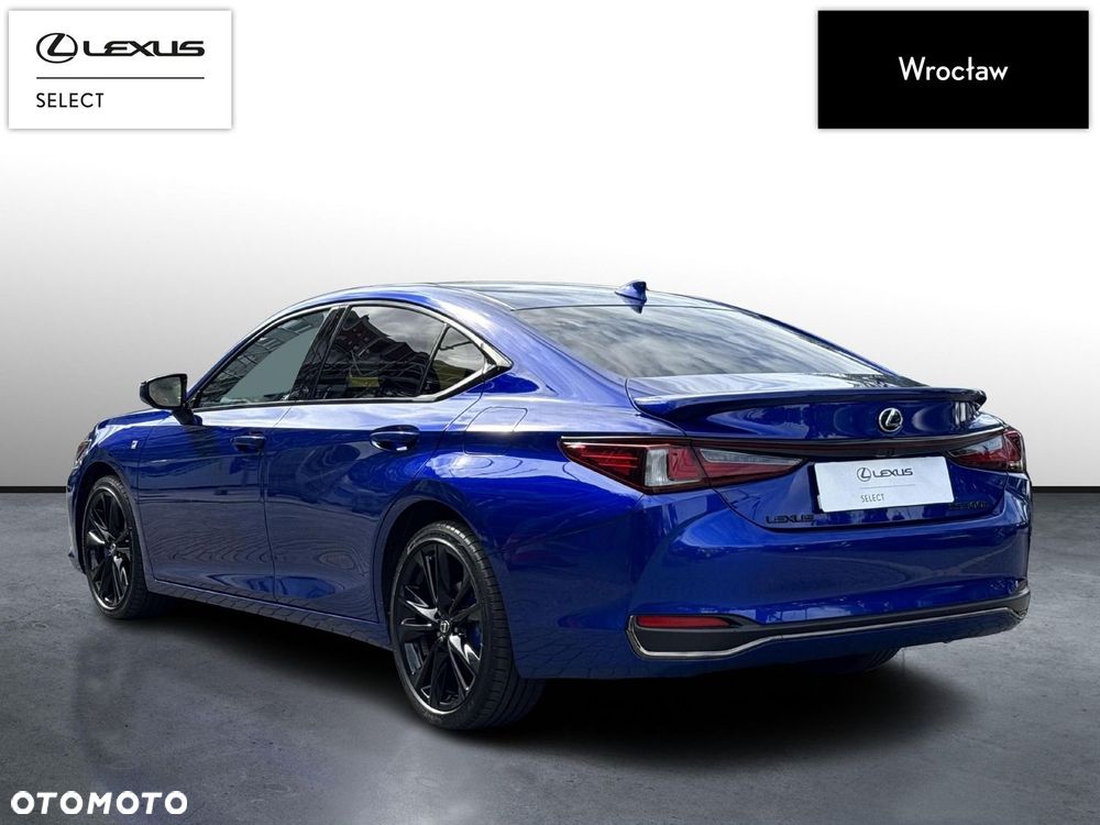 Lexus ES 300h F Sport Edition - 3