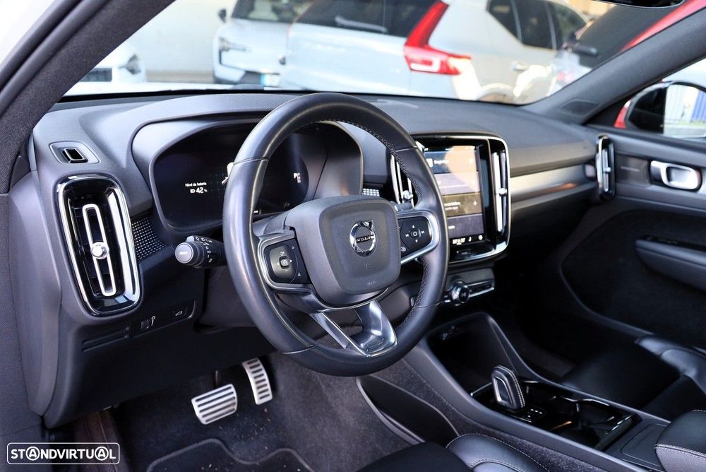 Volvo XC 40 Recharge Twin Pro - 14