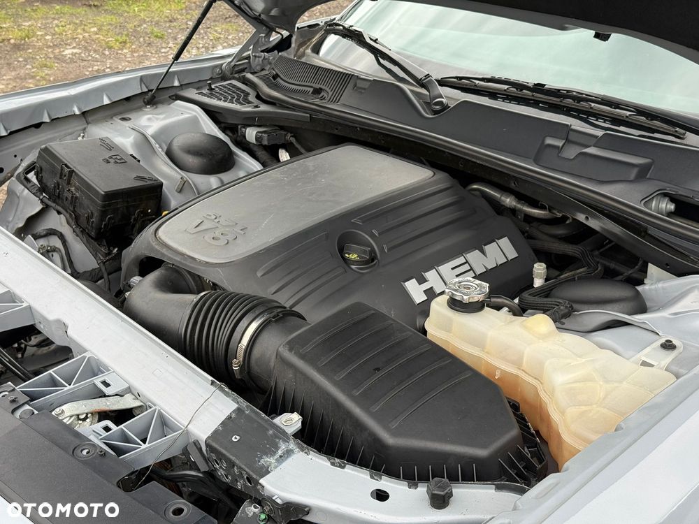 Dodge Challenger 5.7 R/T - 6