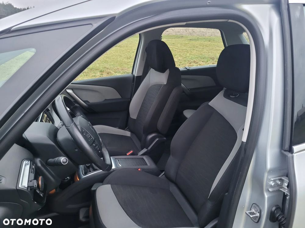 Citroën C4 Picasso 1.6 e-HDi Intensive - 8
