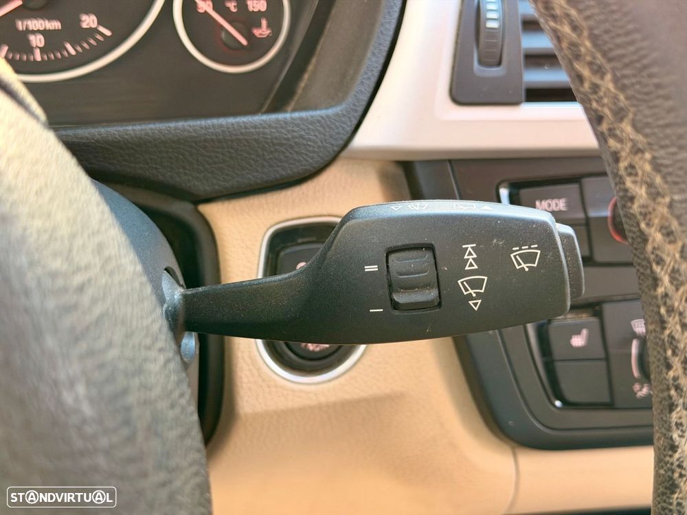 BMW 316 d Pack M - 24