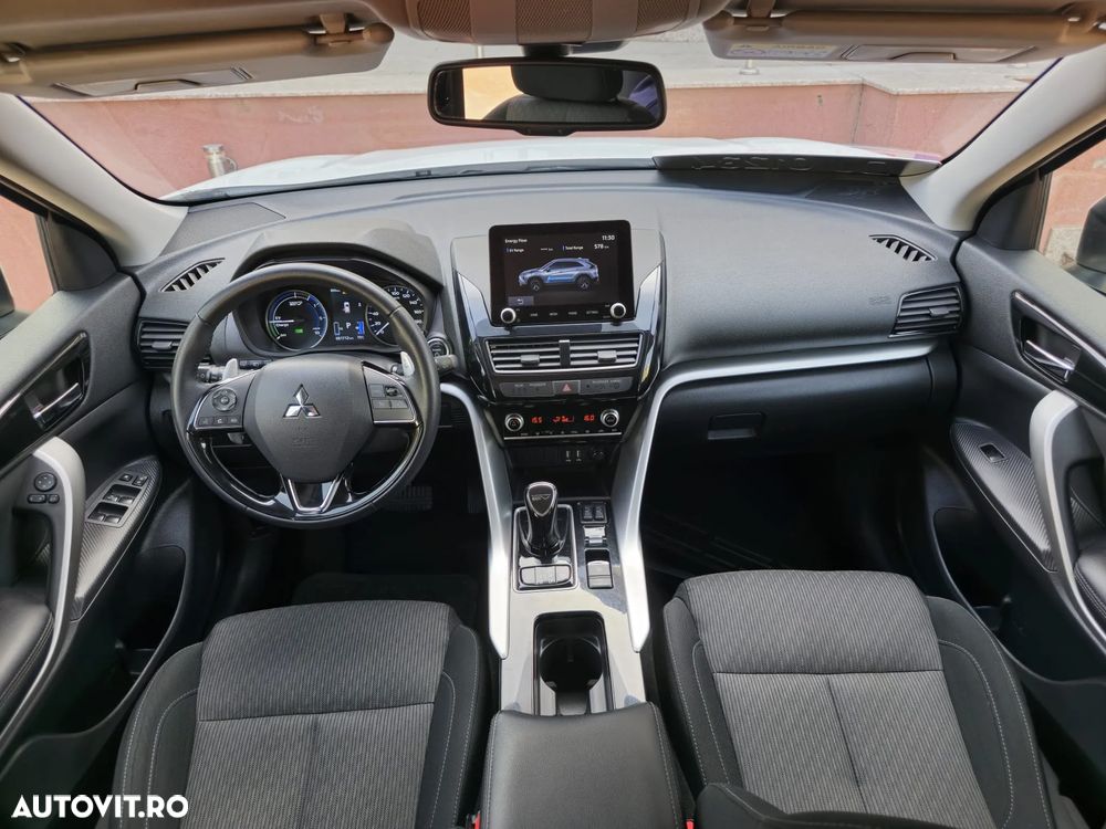 Mitsubishi Eclipse-Cross - 6