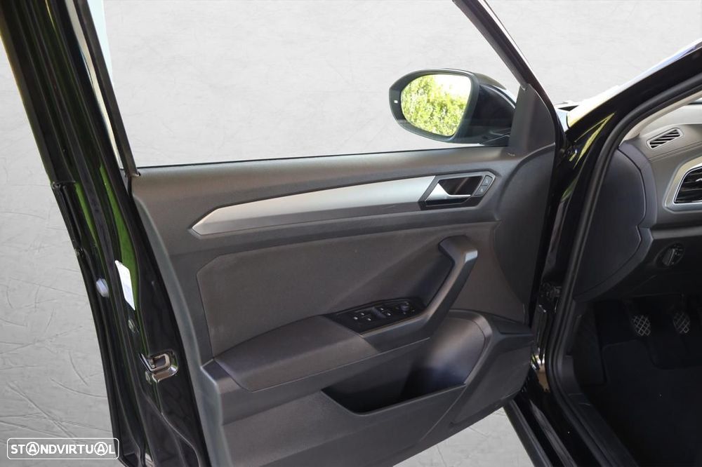 VW T-Roc 1.0 TSI Life - 12