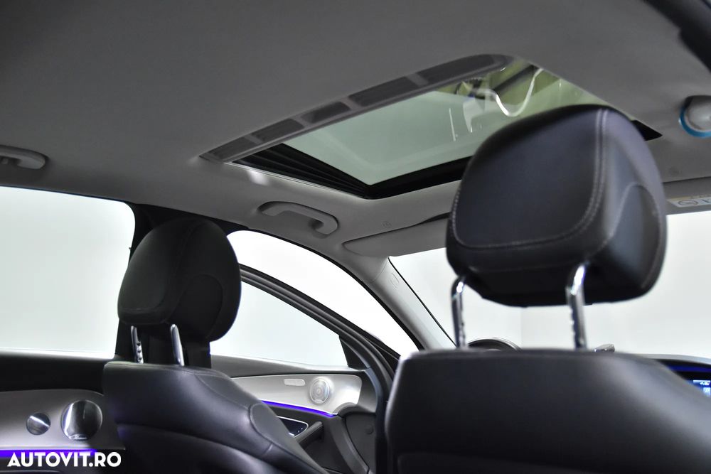 Mercedes-Benz E - 24