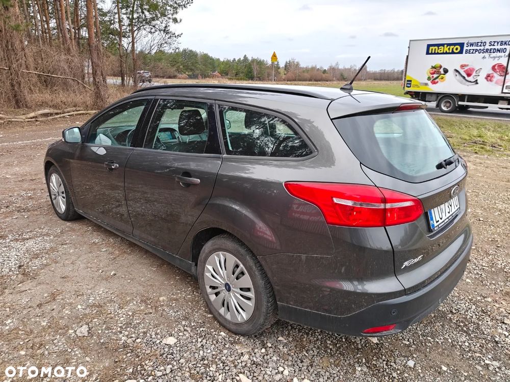 Ford Focus SW - 7