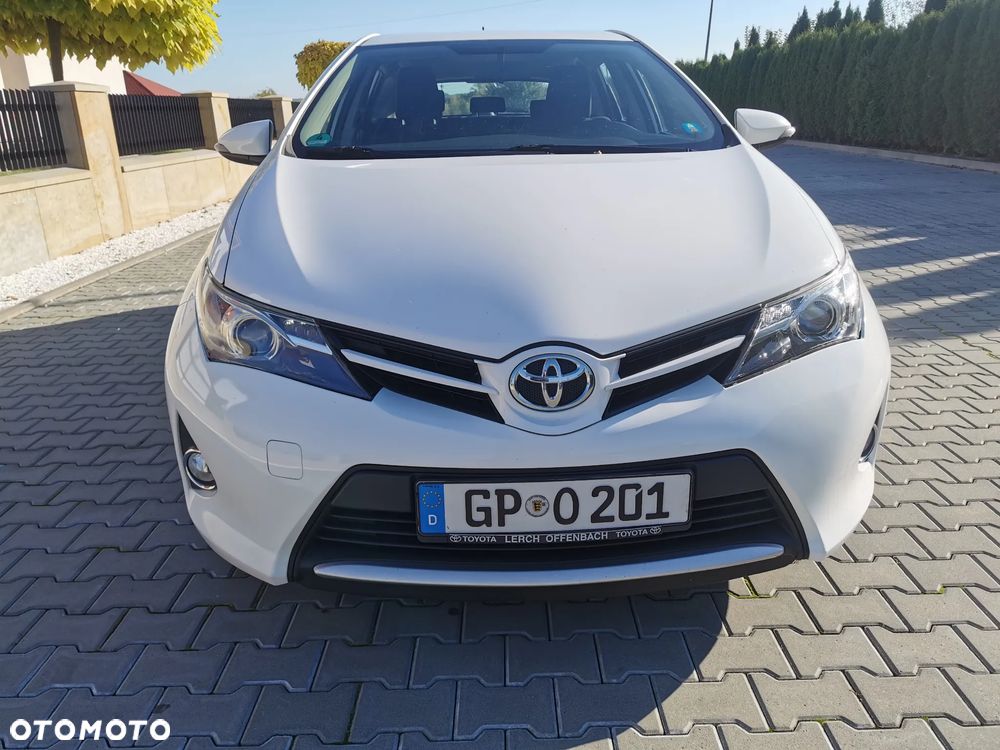 Toyota Auris - 3