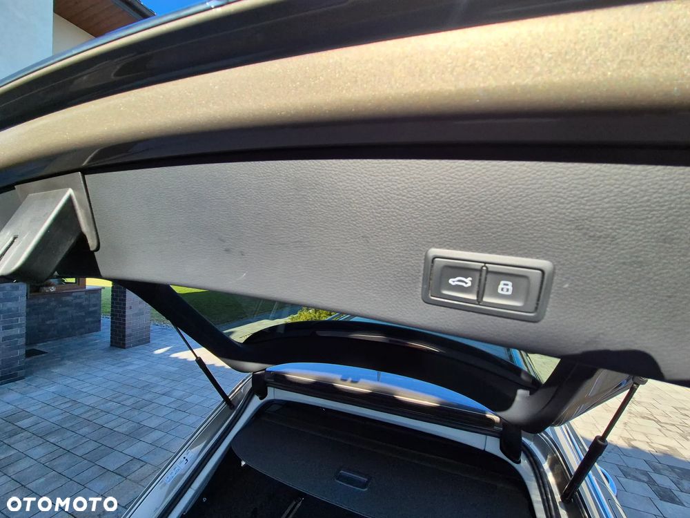 Audi A6 Allroad - 36