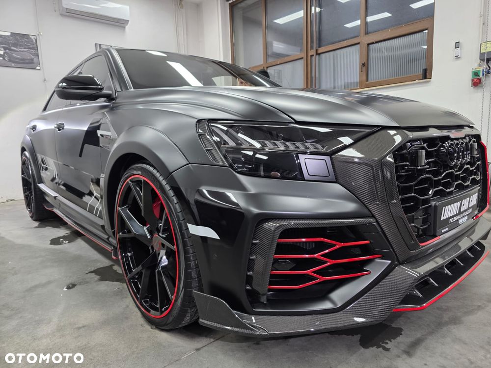 Audi RS Q8 - 1