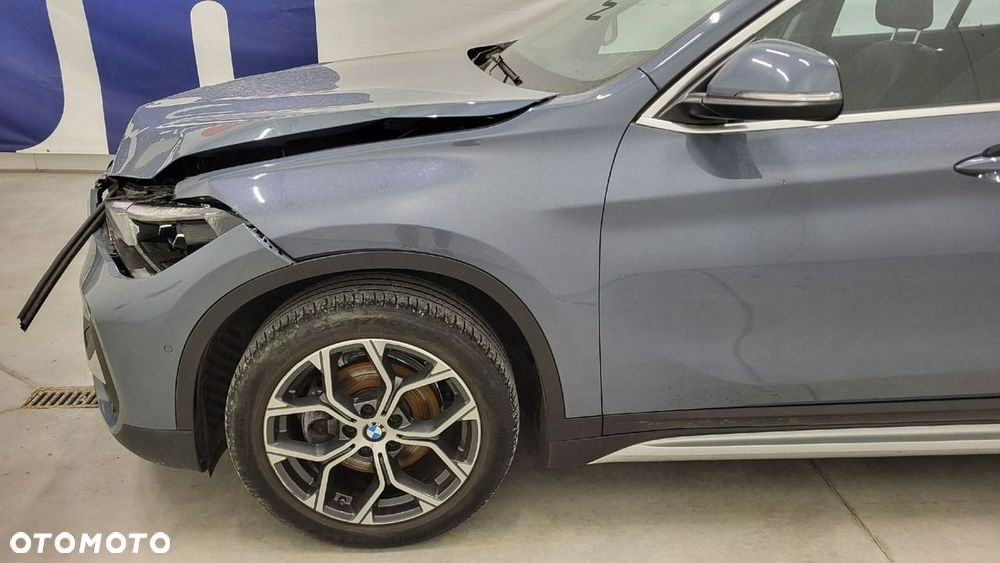 BMW X1 sDrive18d xLine - 10