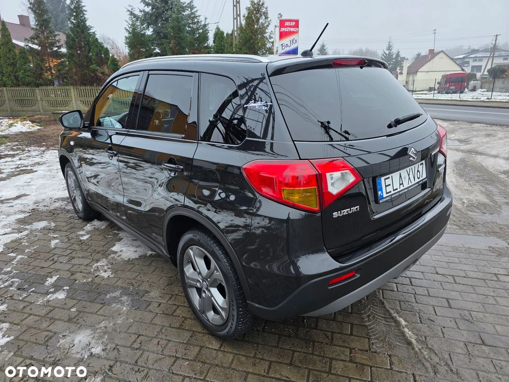 Suzuki Vitara 1.6 Comfort 2WD - 35