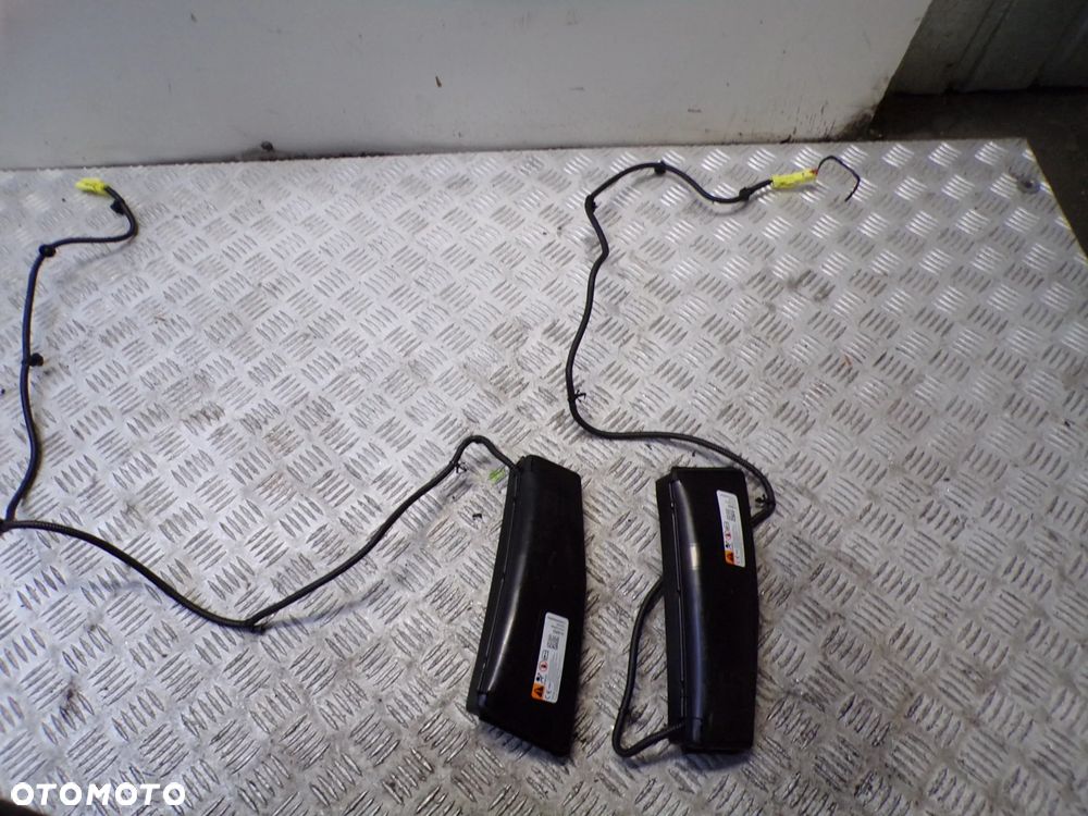 PODUSZKA FOTELA PRAWA OPEL KARL - 1