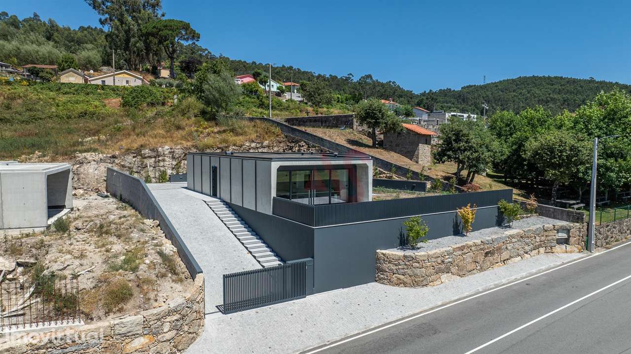 Moradia Térrea T3 com Piscina | Nova | Leitões, Guimarães - Grande imagem: 5/34