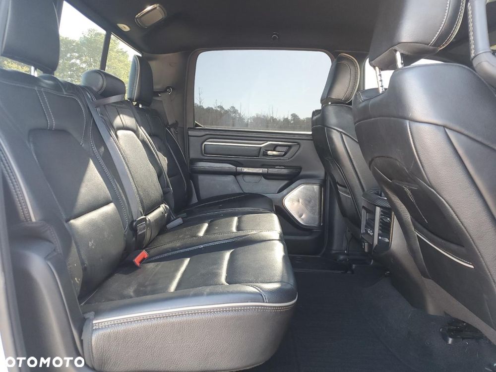 RAM 1500 5.7 Crew Cab Shortbed Limited Black - 7