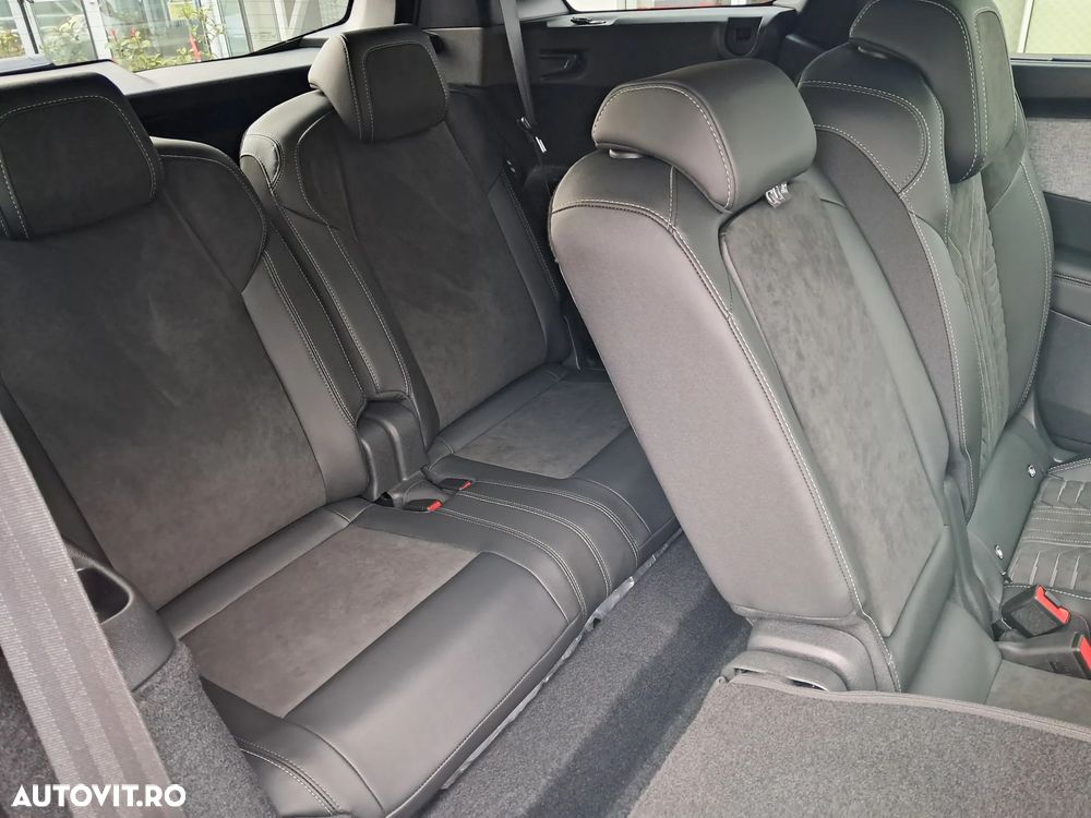 Peugeot 5008 Hybrid 145 e-DSC6 GT - 21