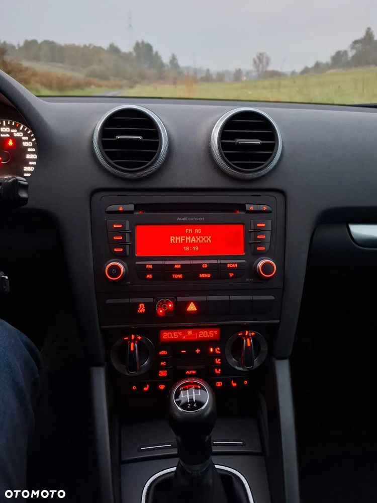 Audi A3 1.6 Ambition - 9