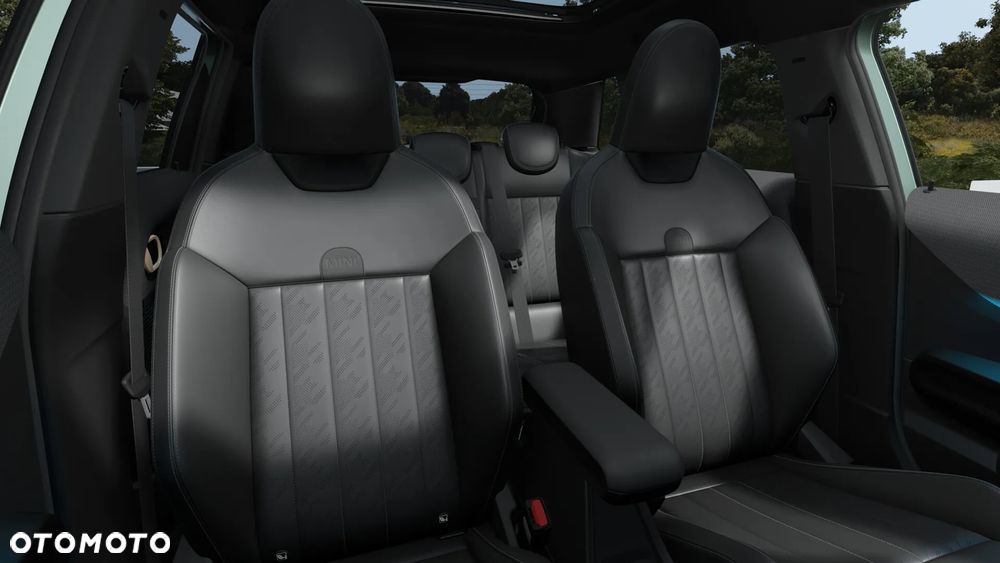 MINI Cooper C Favoured Trim - 12