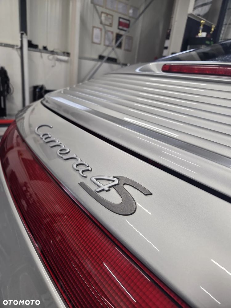 Porsche 911 - 1