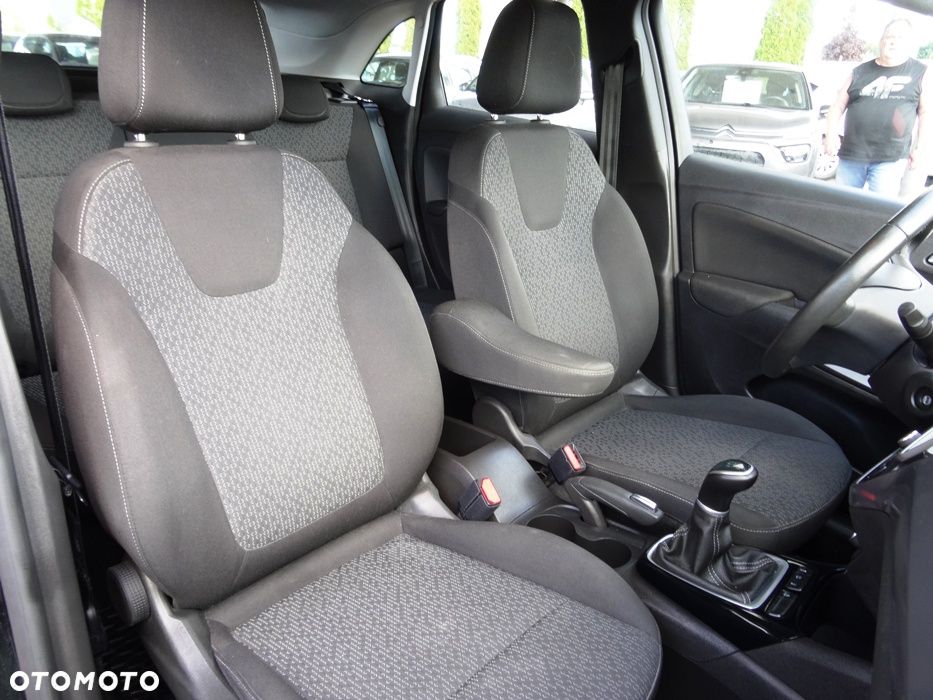 Opel Crossland X - 11