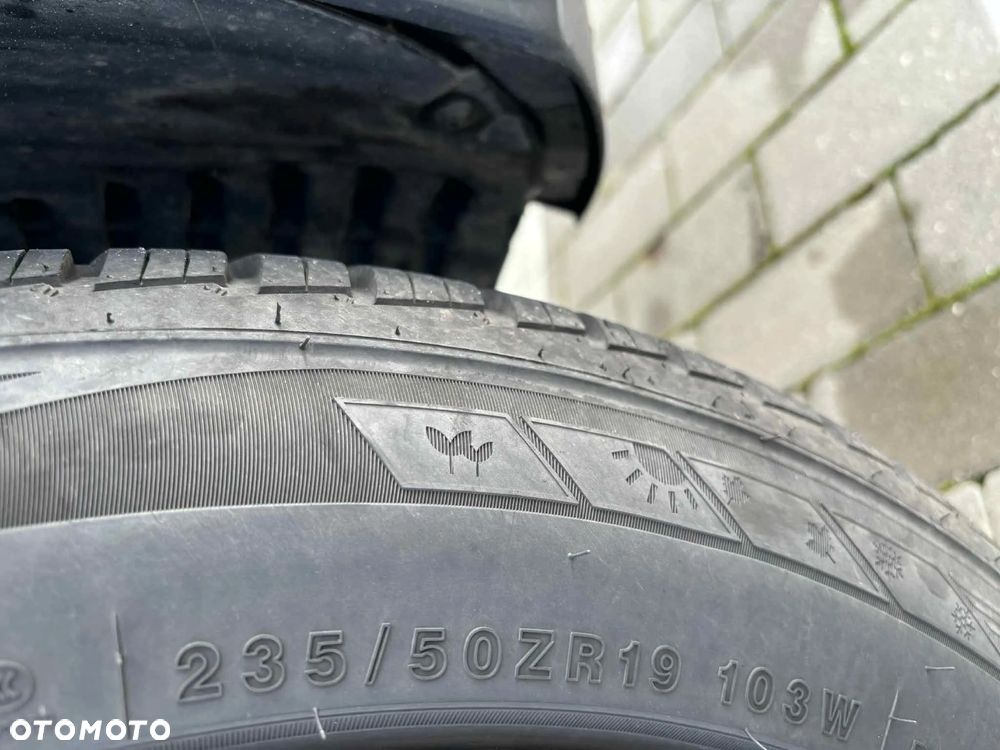 Mercedes-Benz GLK - 11