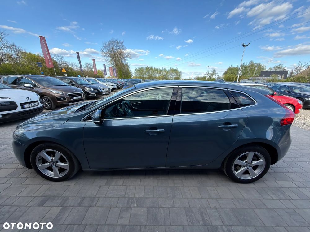 Volvo V40 D2 R-Design Momentum - 22