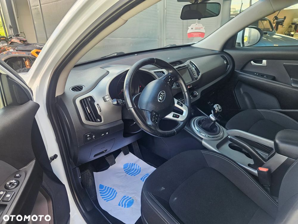 Kia Sportage 1.7 CRDI 2WD Attract - 11