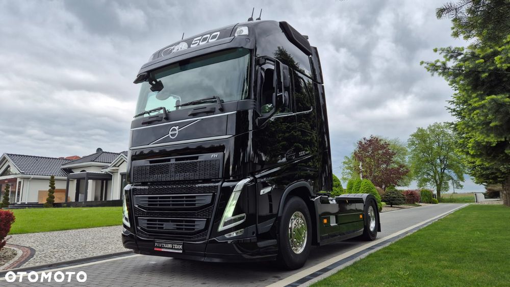 Volvo VOLVO///FH///500///2022/// GLOBETROTTER///XXL/// ALUFELGI///VIRTUAL COCPIT///TABLET///FULL LED///KLIMATYZACJA POSTOJOWA///ZABUDOWY MIĘDZYOSIOWE///KAMERA/// STAN BARDZO DOBRY - 10