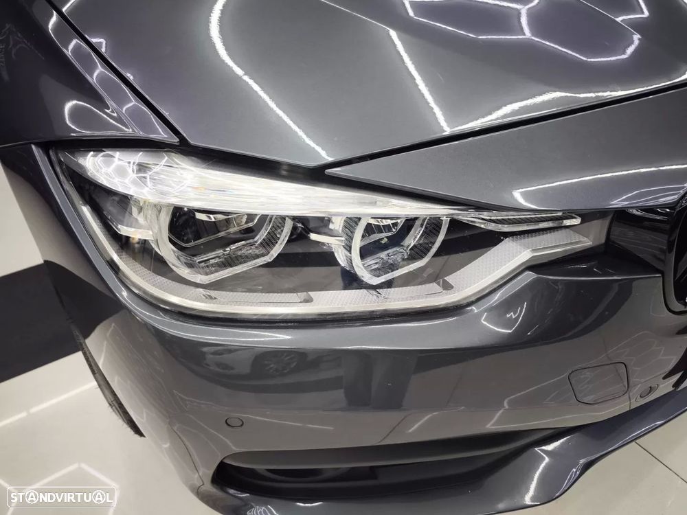 BMW 318 d Line Sport - 11