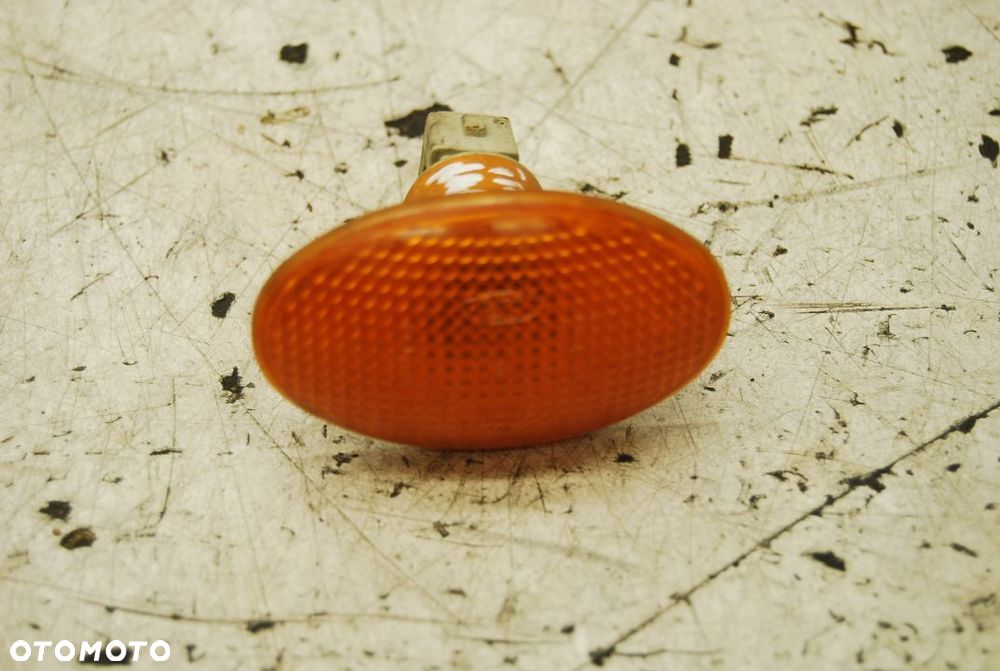 KIERUNKOWSKAZ W BŁOTNIK 93BG13K309AD FORD RANGE MONDEO KA - 1