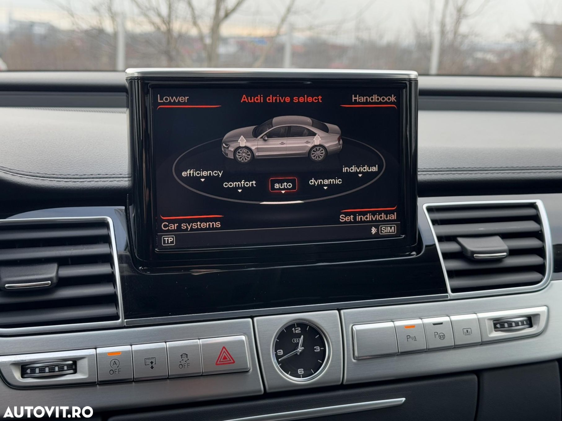 Audi A8 - 15
