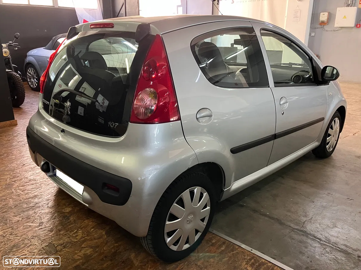 Peugeot 107 1.0 Trendy - 5