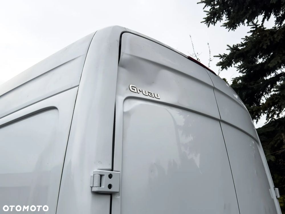 Mercedes-Benz SPRINTER - 21