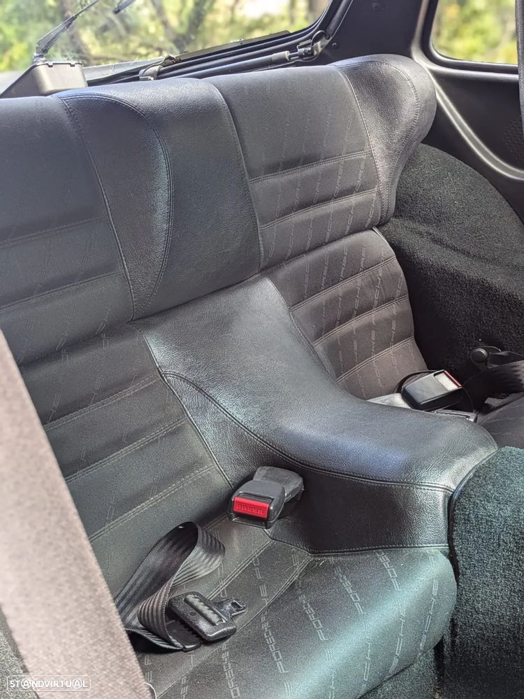 Porsche 944 - 19