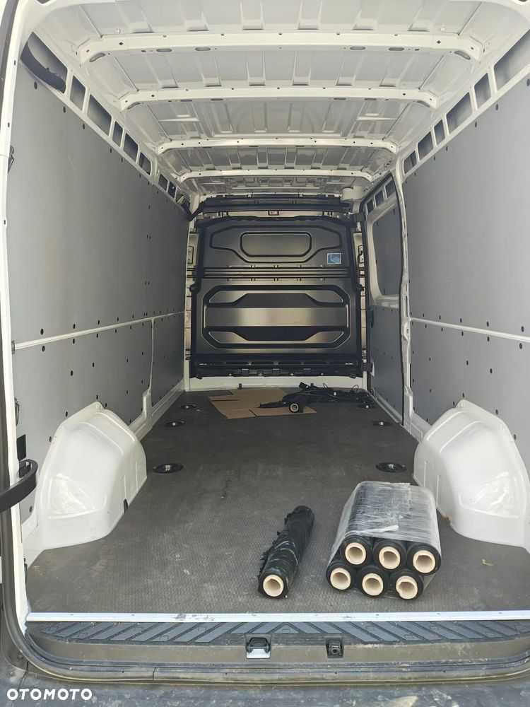 Renault Master E-Tech - 5