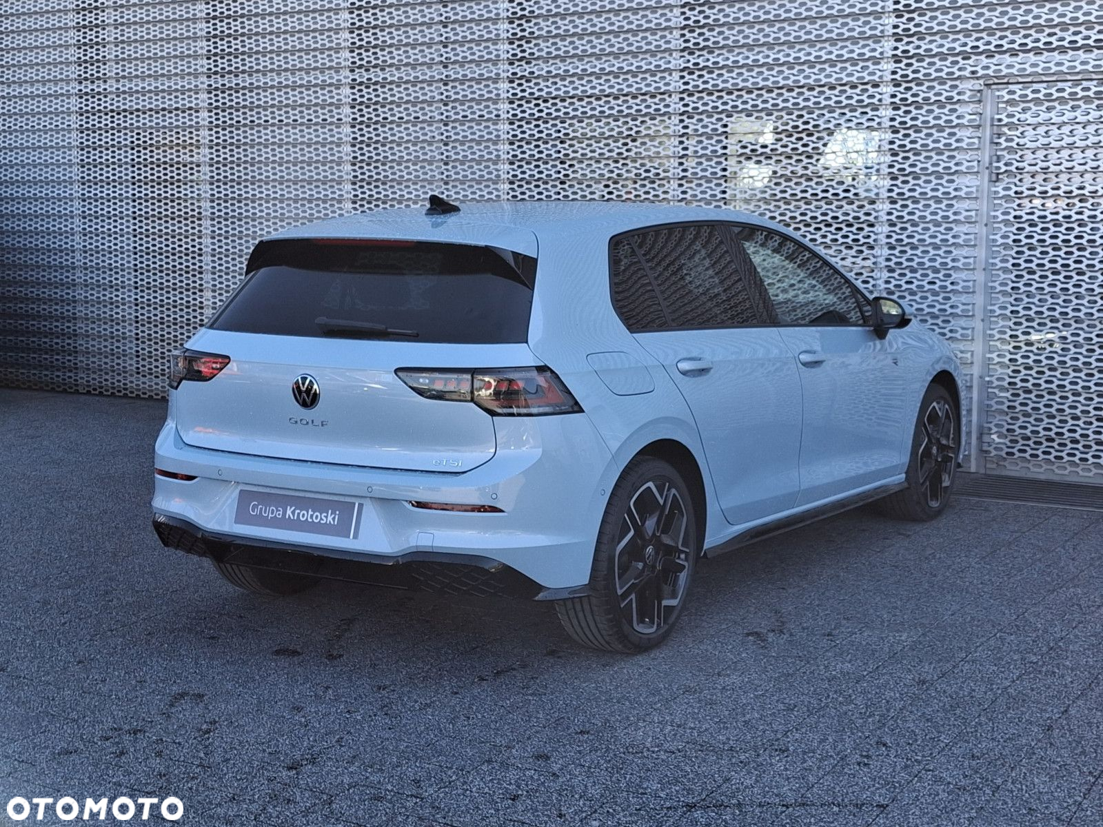Volkswagen Golf - 4