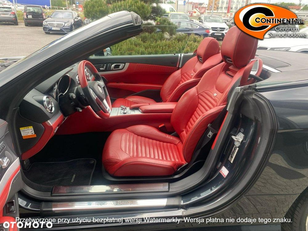 Mercedes-Benz SL - 7