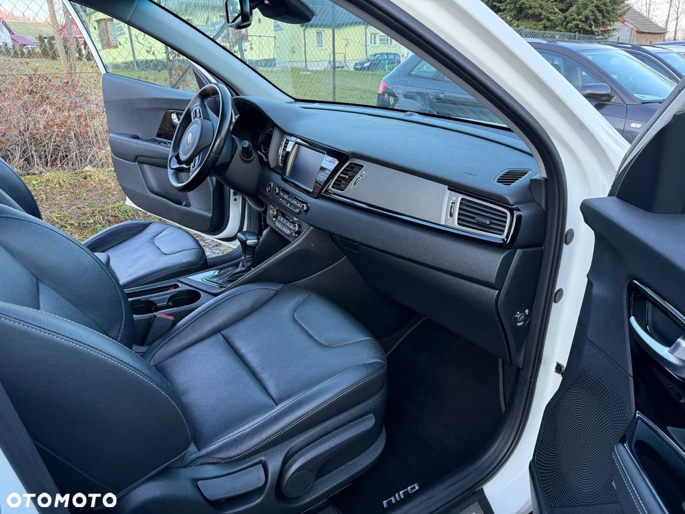 Kia Niro 1.6 GDI 2WD Vision - 16