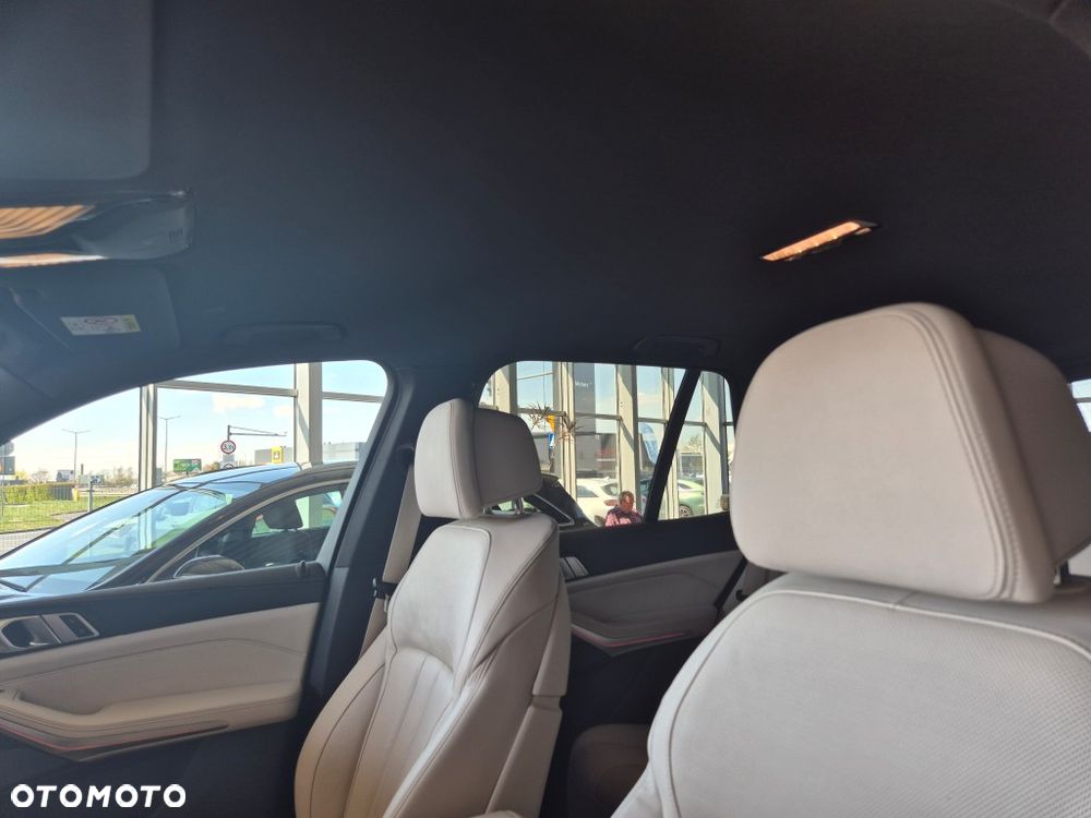BMW X5 xDrive40d mHEV - 19