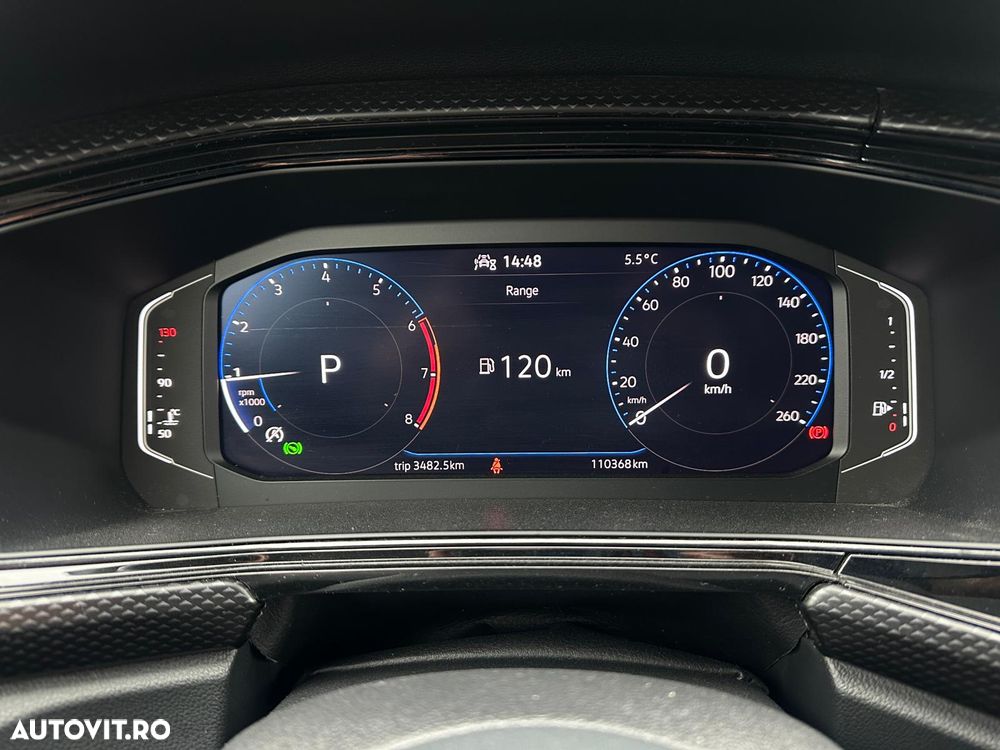 Volkswagen T-Cross - 16