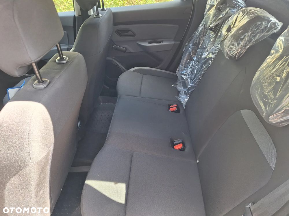 Dacia Duster 1.0 TCe Essential - 6