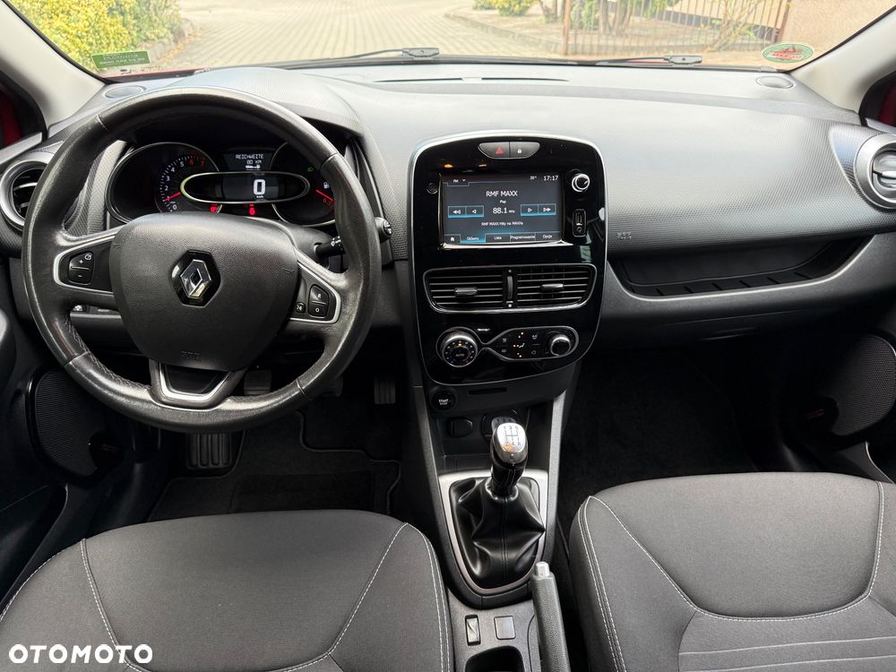 Renault Clio - 29